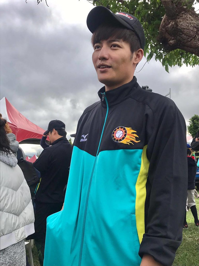 動向未果　王維中「明年很重要」