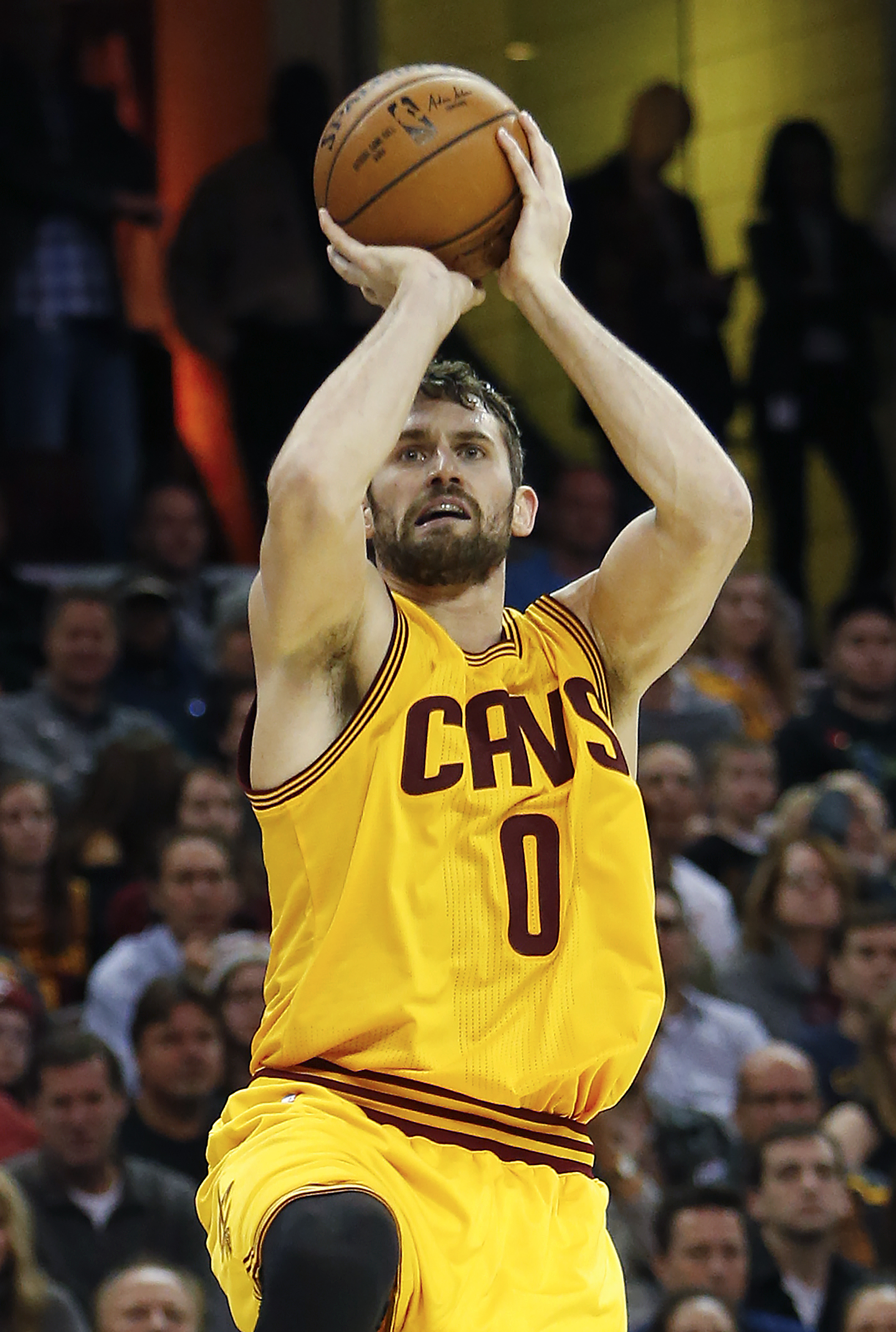 再飆20記三分球　騎士寫紀錄