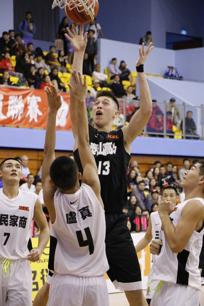 南山、能仁首日大勝　泰山打退三民