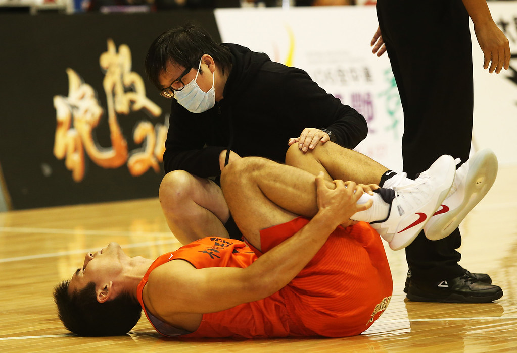 小胖傷退、林書緯頂上　富邦再勝璞園