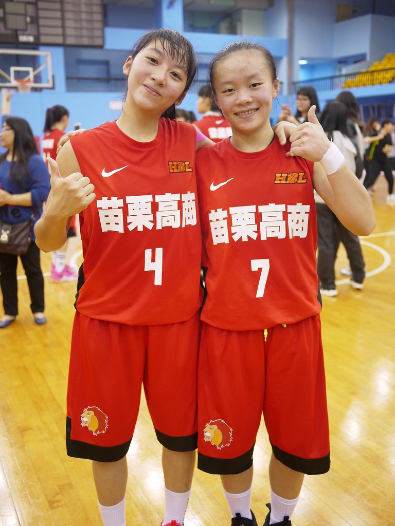 雙衛秘密會議　苗商外卡賽晉級