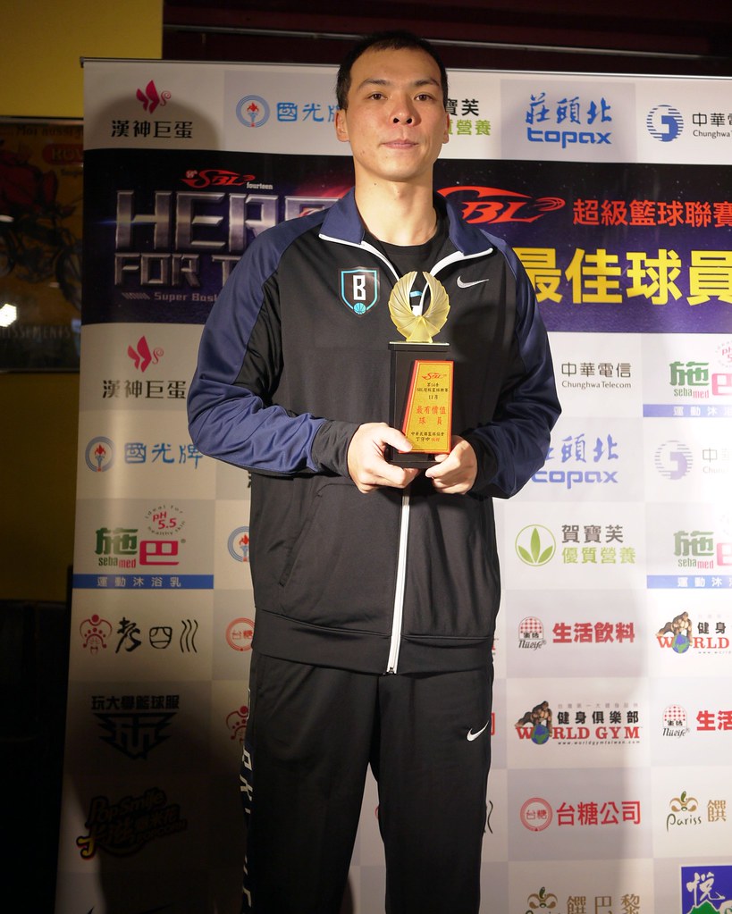 前年度MVP　蔡文誠竟首獲月MVP