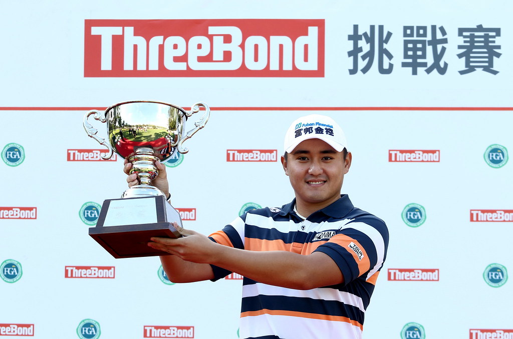 轉職業不到1個月　葉昱辰首場職業賽奪冠