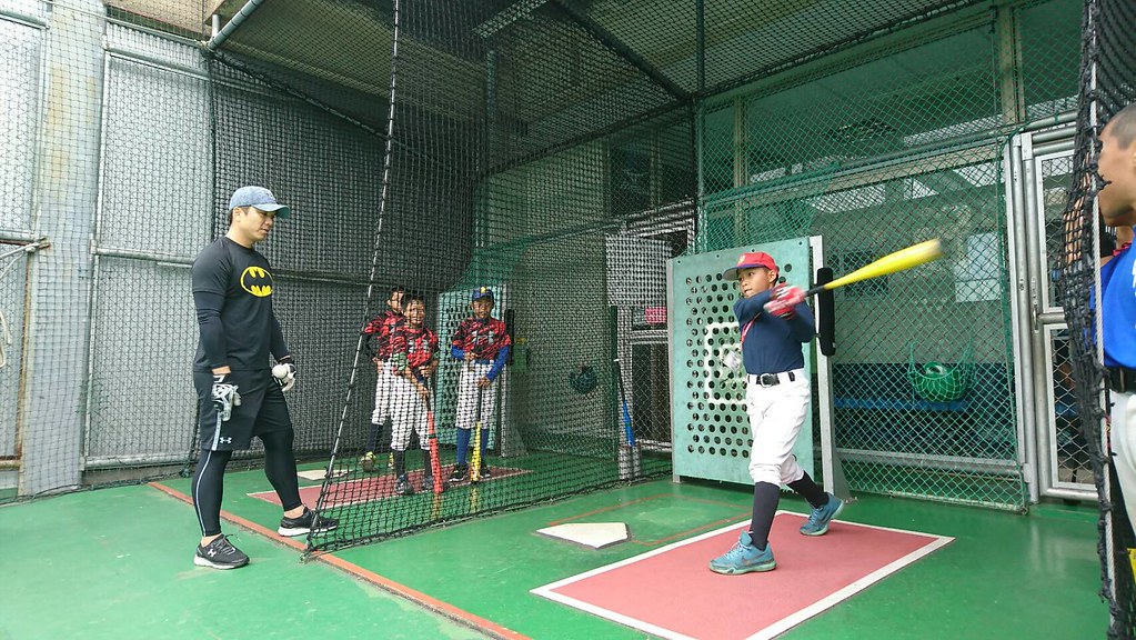 周思齊領花蓮子弟兵特訓　體驗日本打擊學校教學