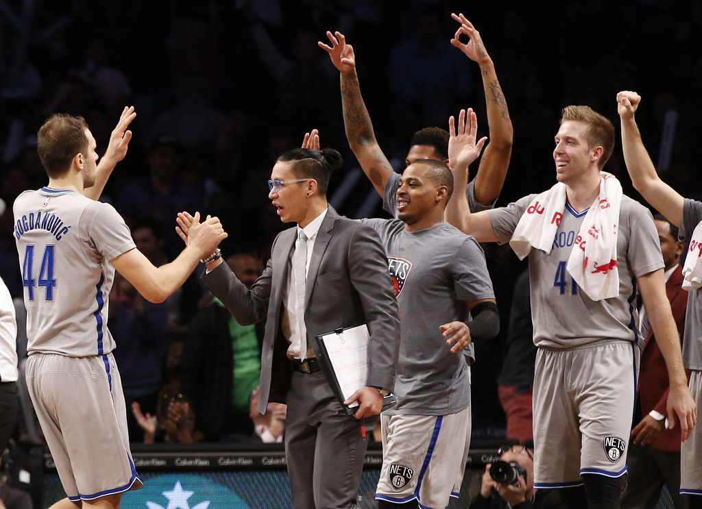 林書豪背痛又缺陣　籃網照賞湖人8連敗