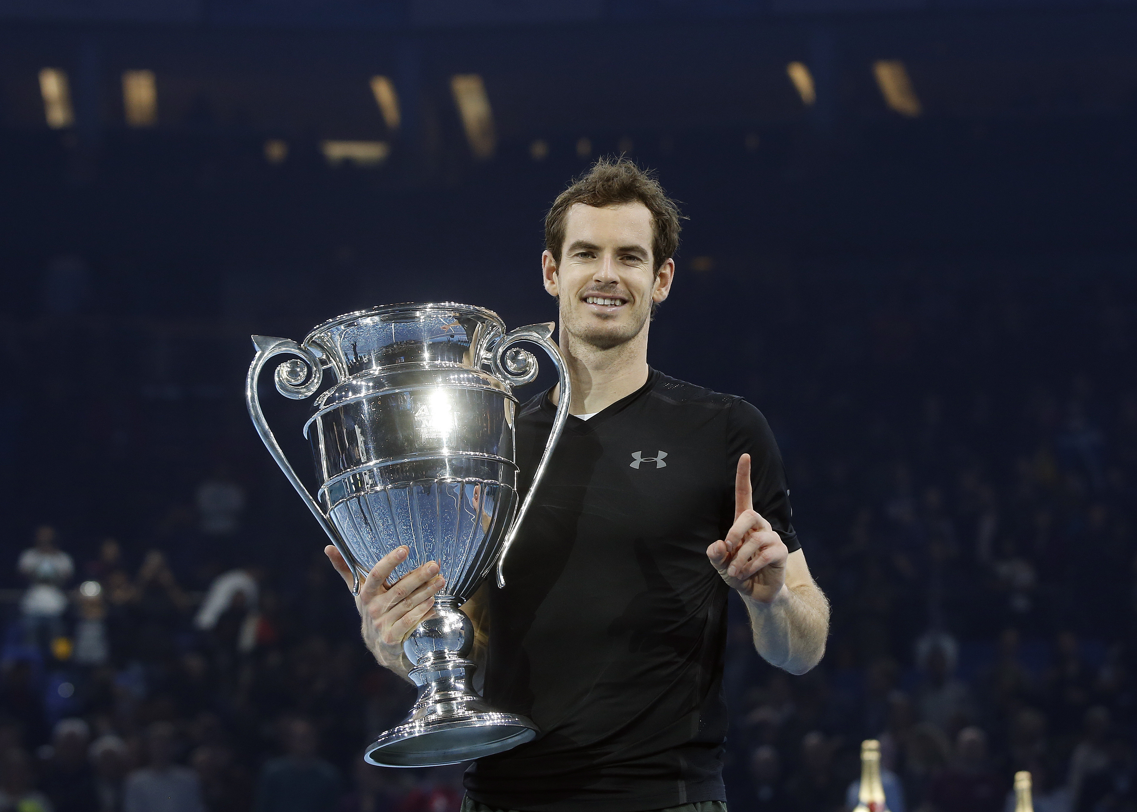 新科球王、球后　獲選ITF世界冠軍