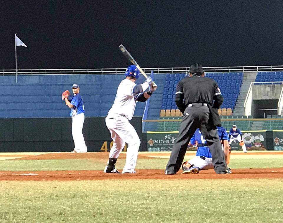 職棒首次登板　林威志：球不像是我丟的