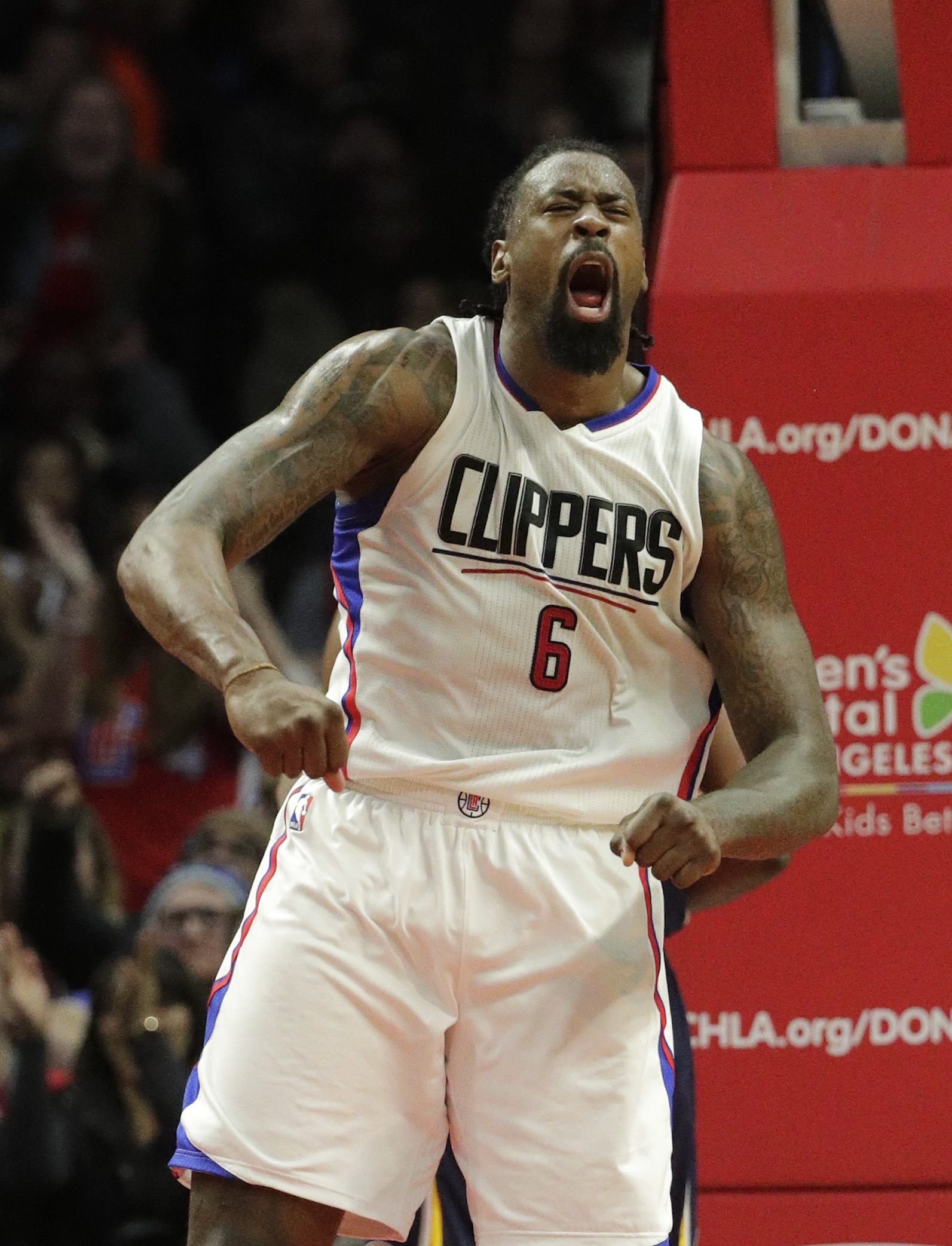 不只會接空拋　Jordan關鍵進攻籃板滅熱火