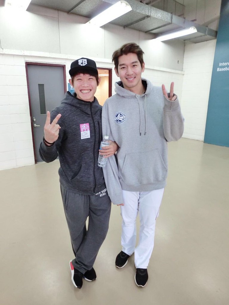 集訓休息日　陳冠宇到冬盟找李大恩