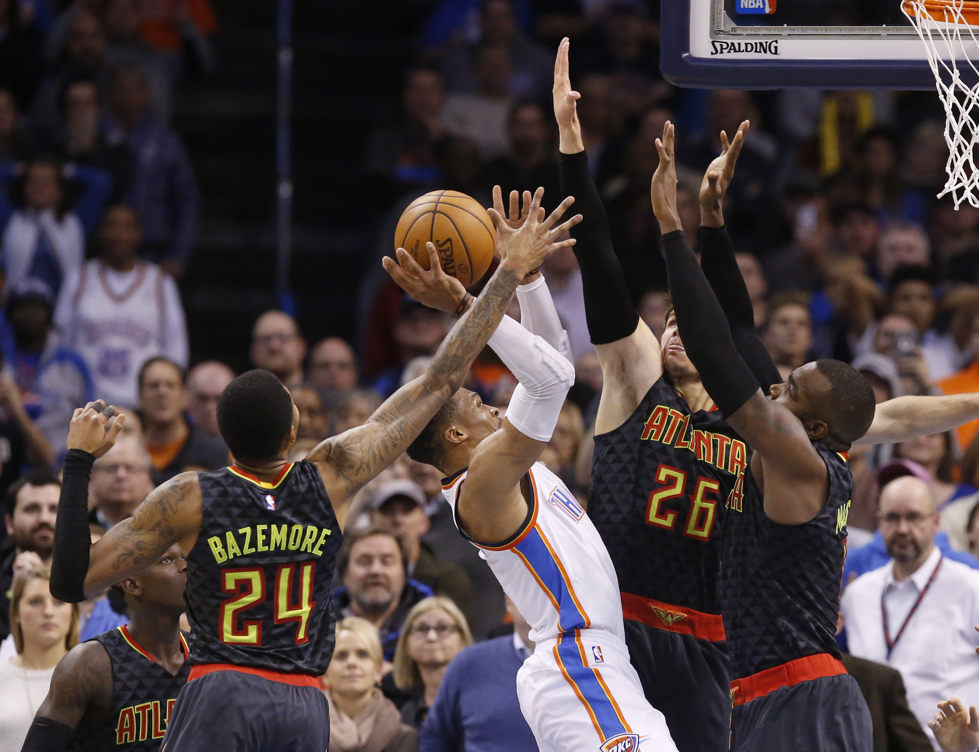 Westbrook猛攻46分　雷霆2分差輸老鷹