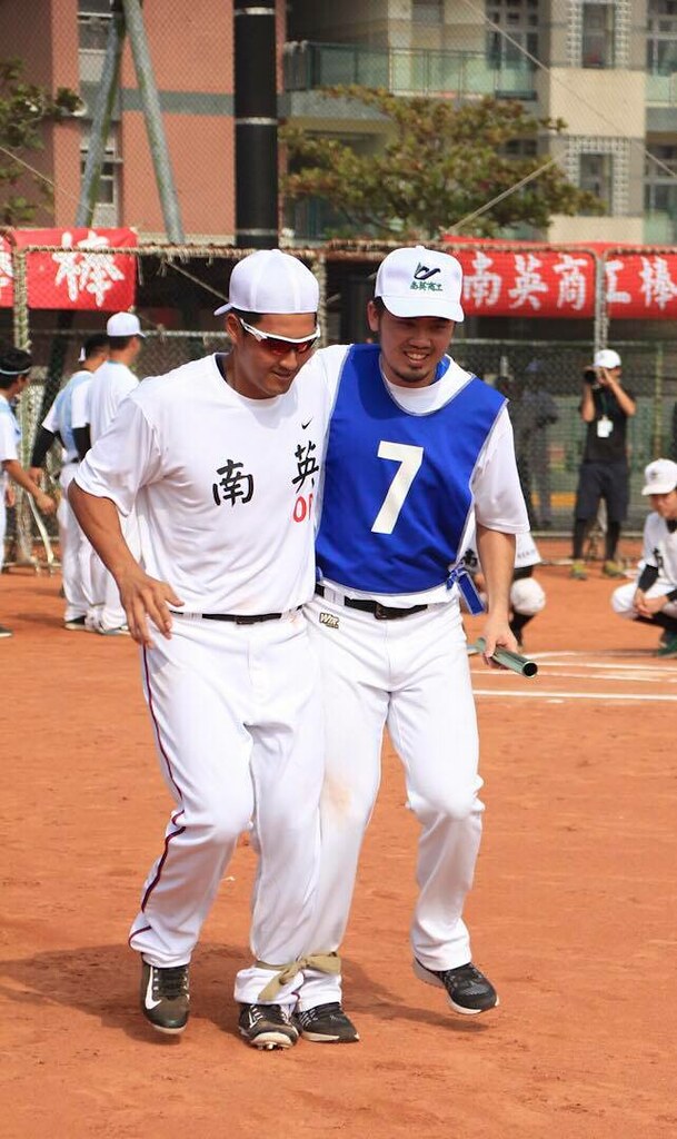 復健狀況佳　郭嚴文趕上明年春訓