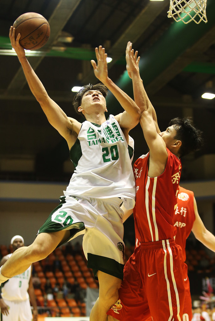 遇台啤就是沒轍　台銀聖誕主題日慘敗