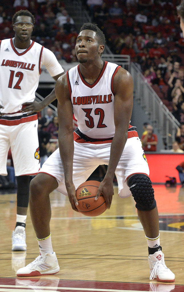 櫻木花道式罰球重返NBA　火箭菜鳥Onuaku吸睛