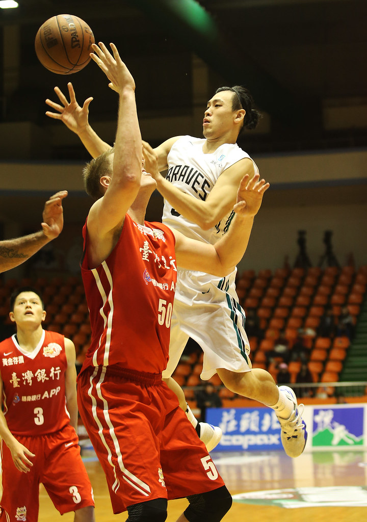 宋宇軒、張伯維替補雙箭頭　富邦逆轉台銀