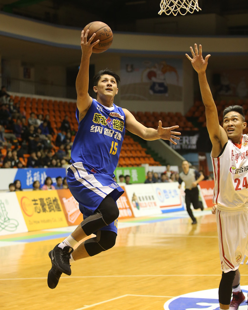 周士淵帶傷趕進度　最快下場達4000分