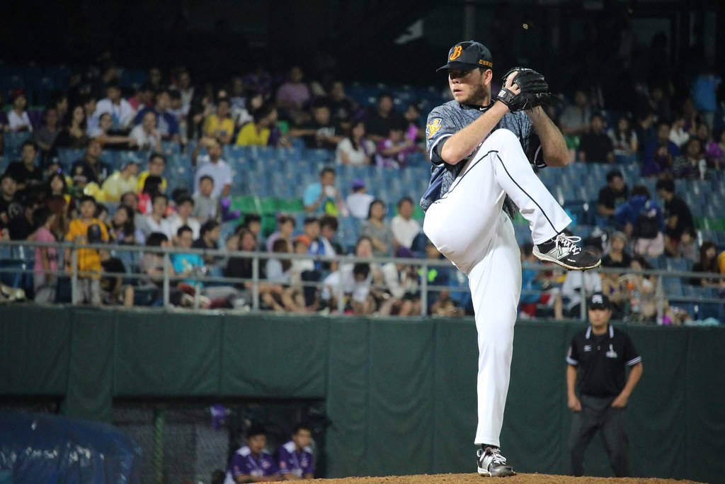 中信與艾迪頓簽約　4洋將爭取3名額