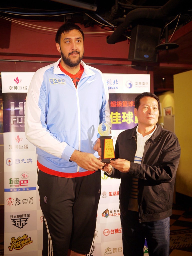 達欣戰績第1　布拉獲月MVP