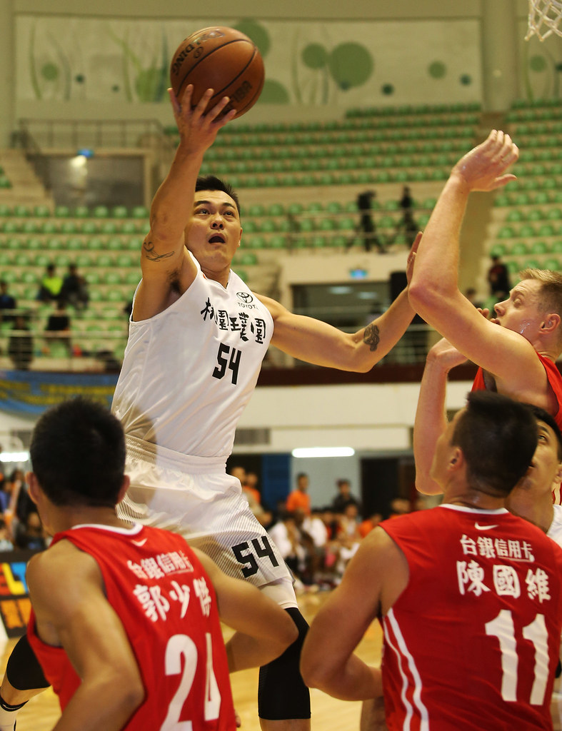 求了2次婚　吳岱豪7月完成終生大事