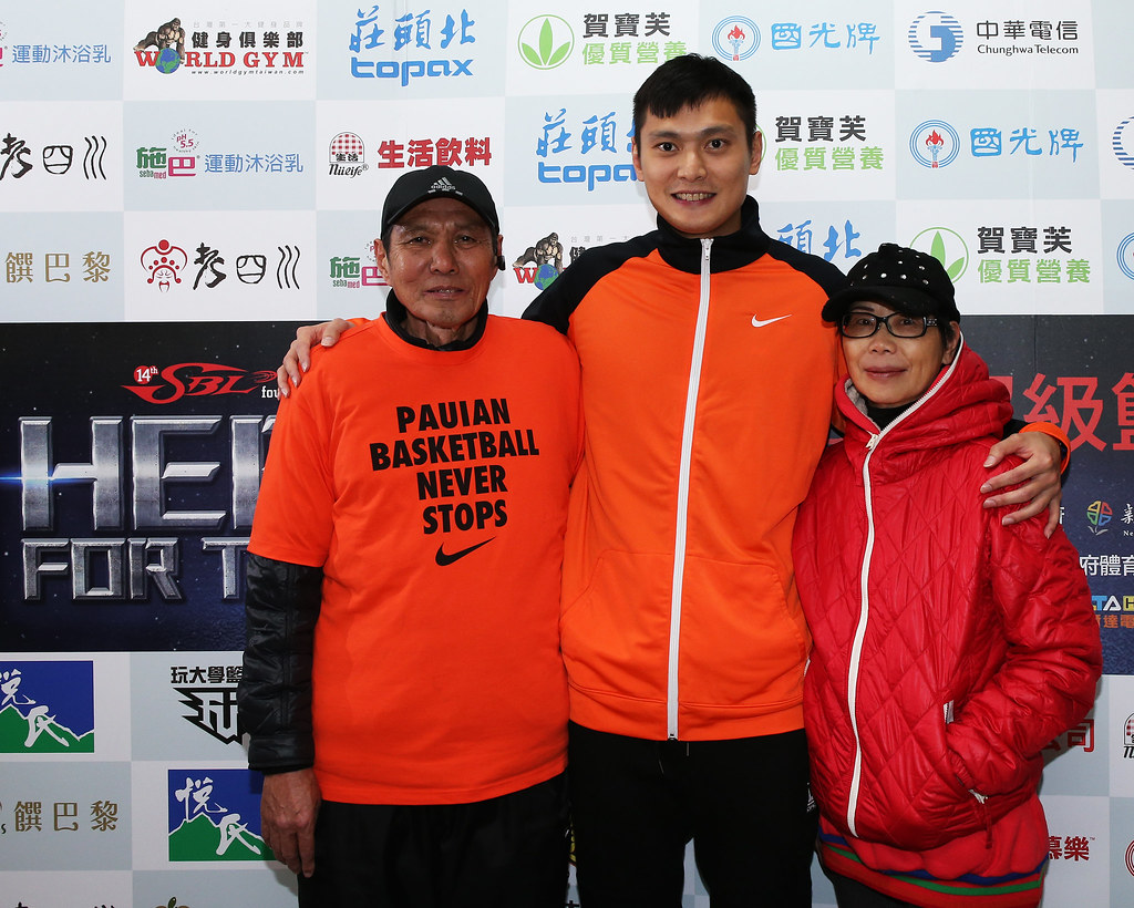 在起點告別籃球　陳子威宣布退役