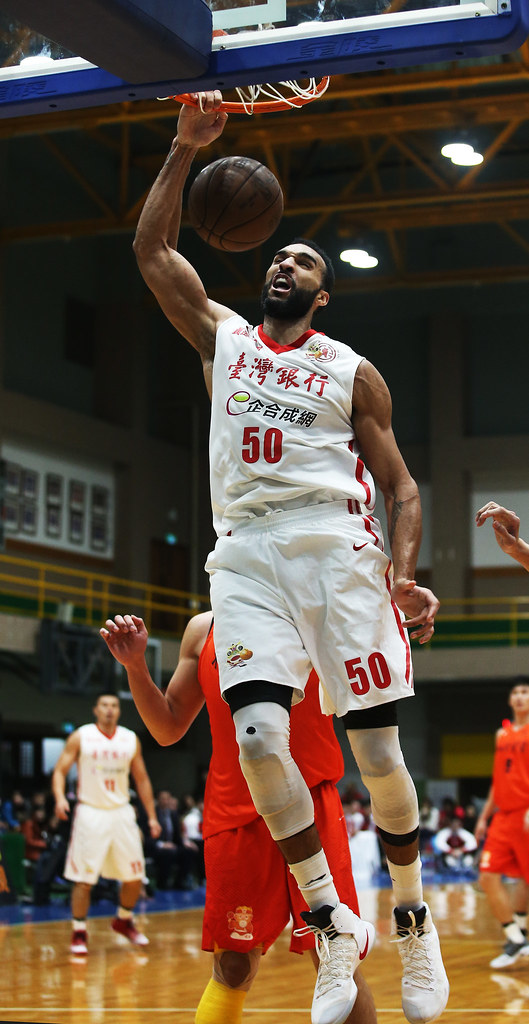 台銀慘吞8連敗　盼李恩告知對富邦撇步