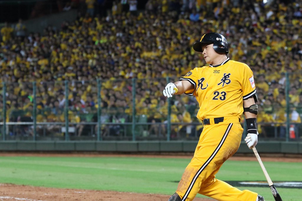 恰恰合約2+4　總值3600萬