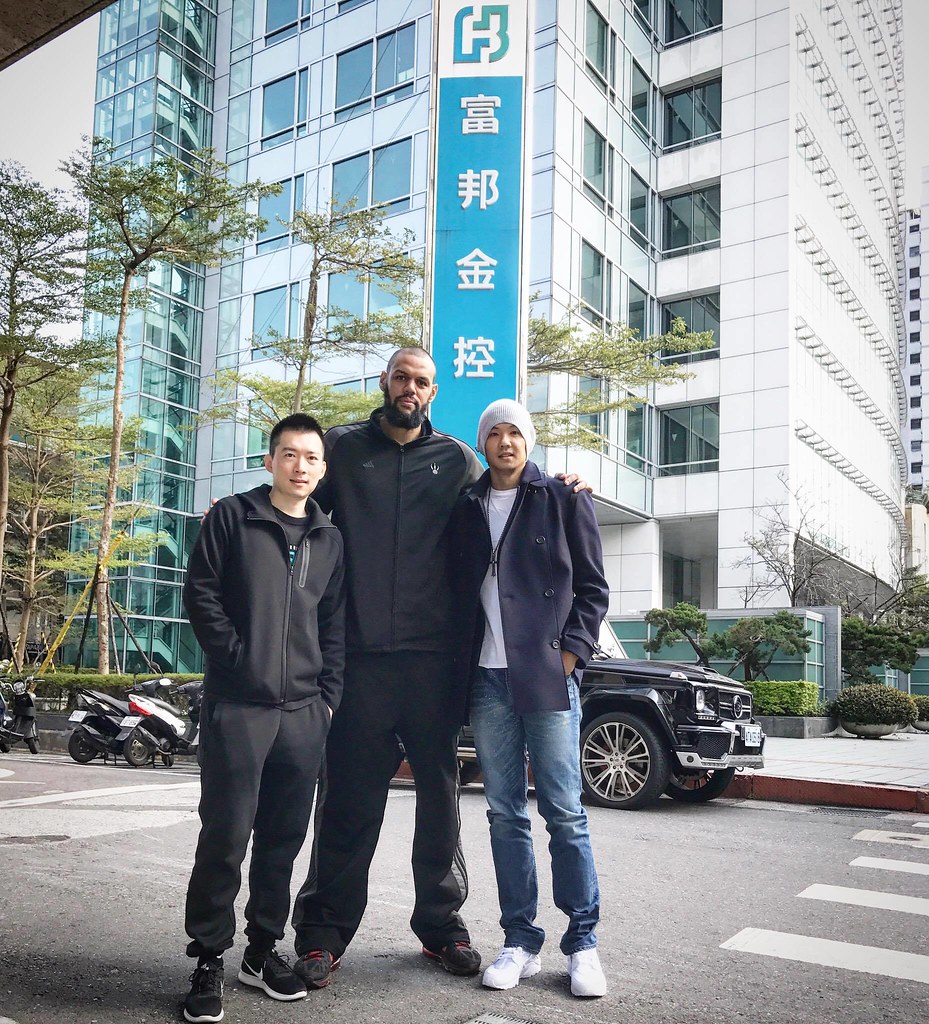 歐布萊恩抵台　會面富邦正副領隊