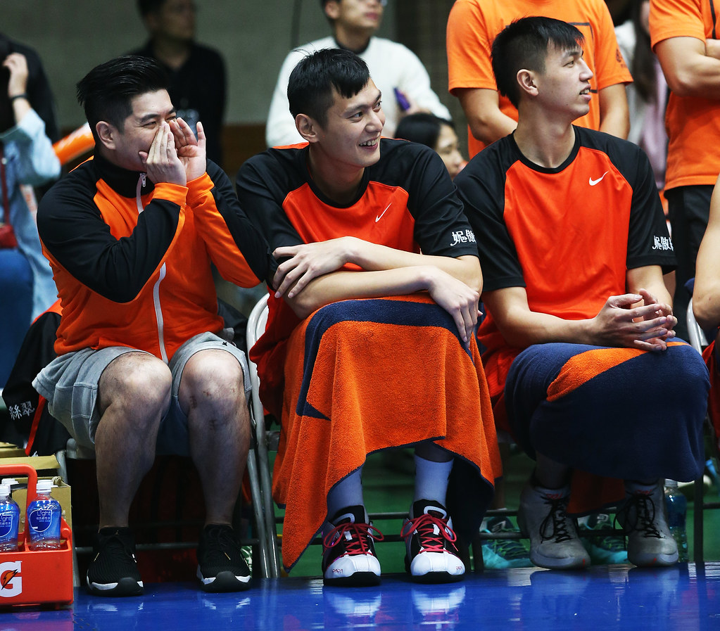 替補上陣　陳子威：燃燒啊！