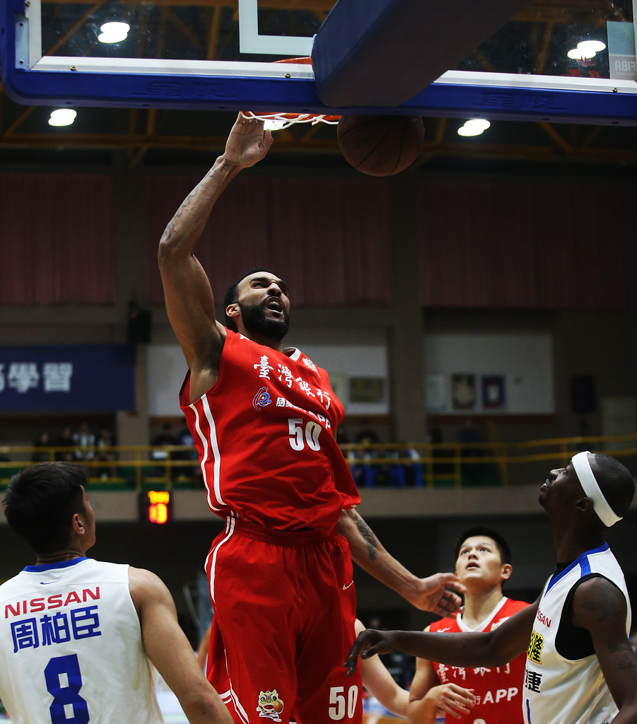 李恩貢獻雙20　台銀「首勝」開張