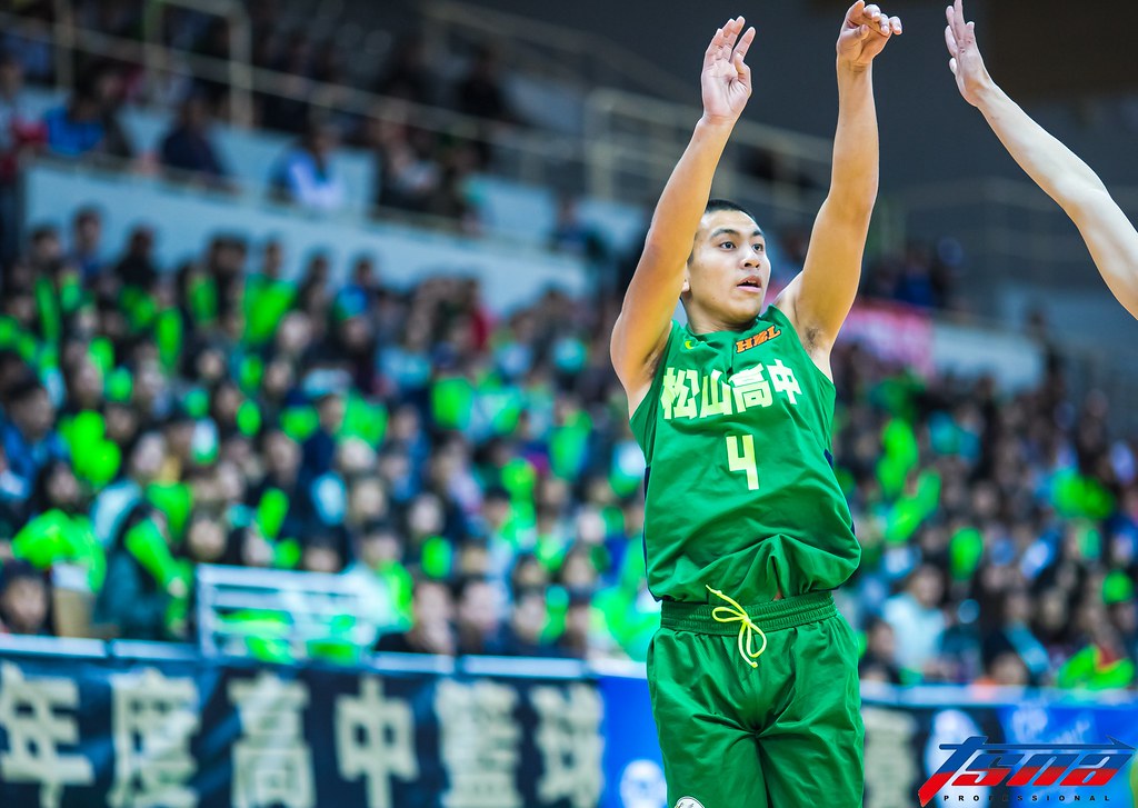 松山、南山5連勝　攜手晉4強