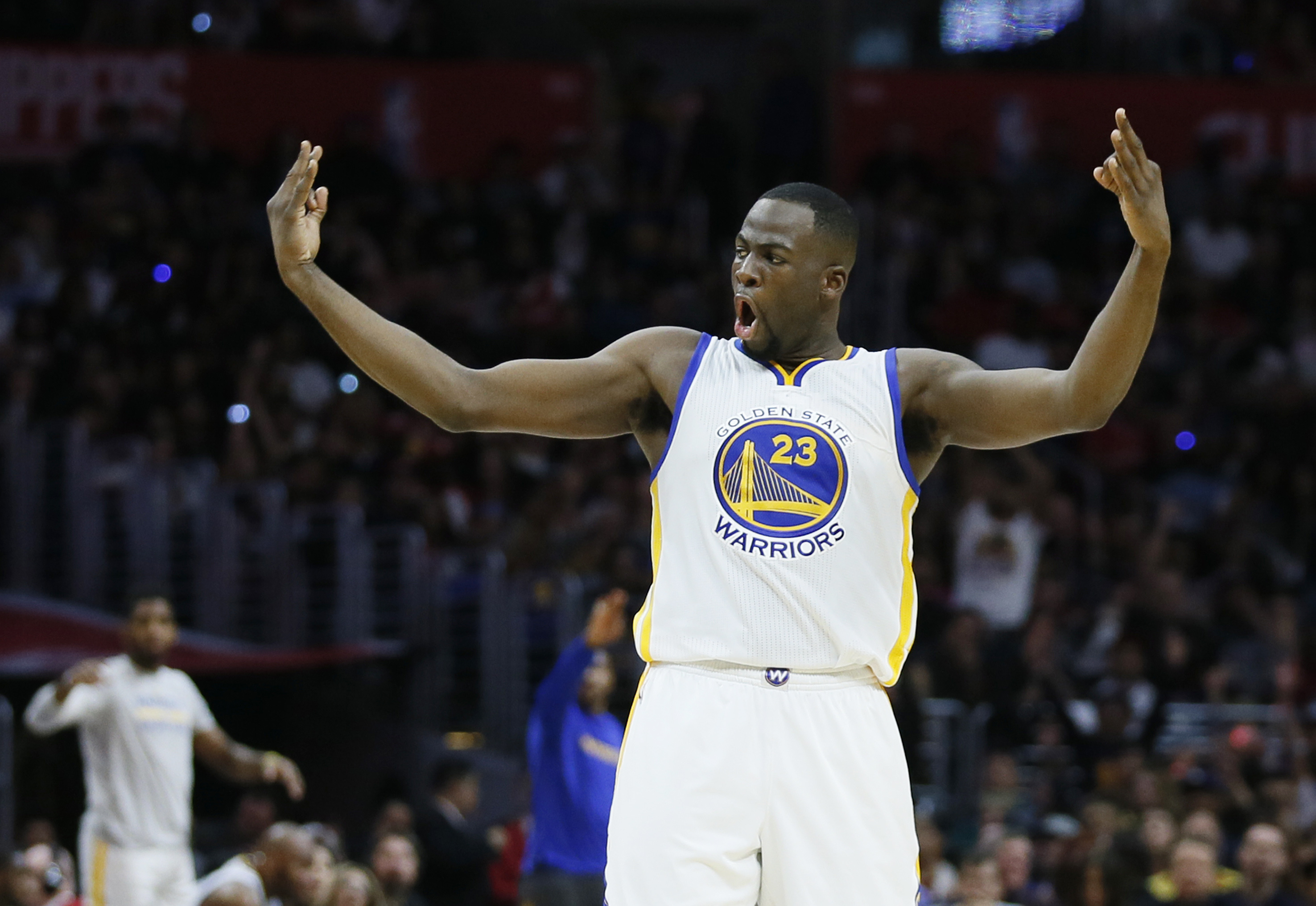 力挺Oakley　Green批尼克老闆奴隸主心態