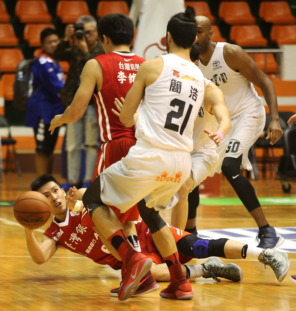 陳順詳找回狀態　鳥總心疼他拚戰