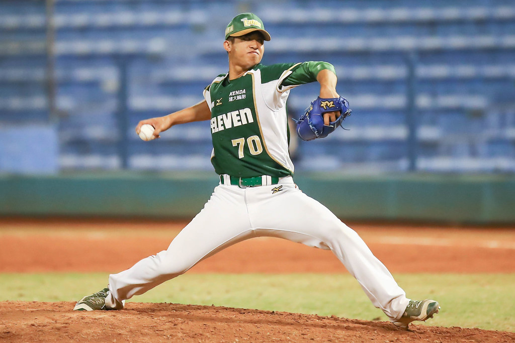 陳育軒直球尾勁佳　兩局投了12人次