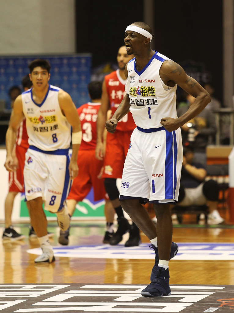 裕隆竄上第2　魏永泰讚賀夫是寶貝