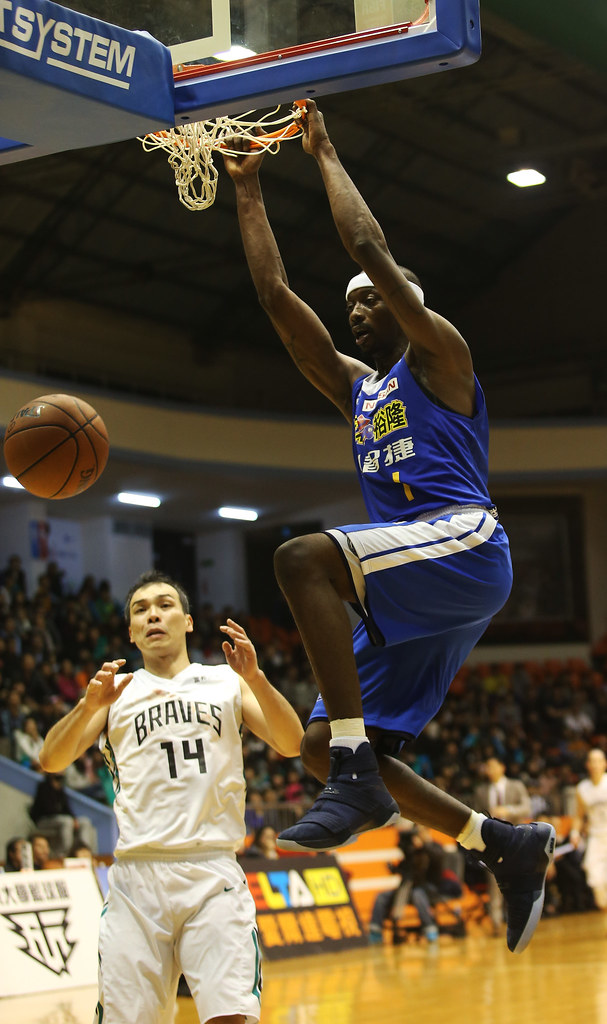 賀夫大爆發　獲單週最佳球員