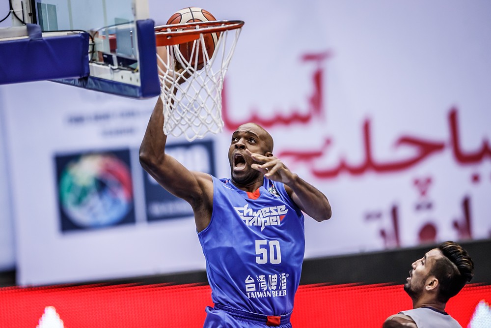 延宕多時　戴維斯終簽中華隊合約