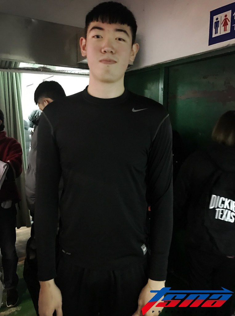 手機桌布是冠軍獎盃　台師大擊敗台藝大