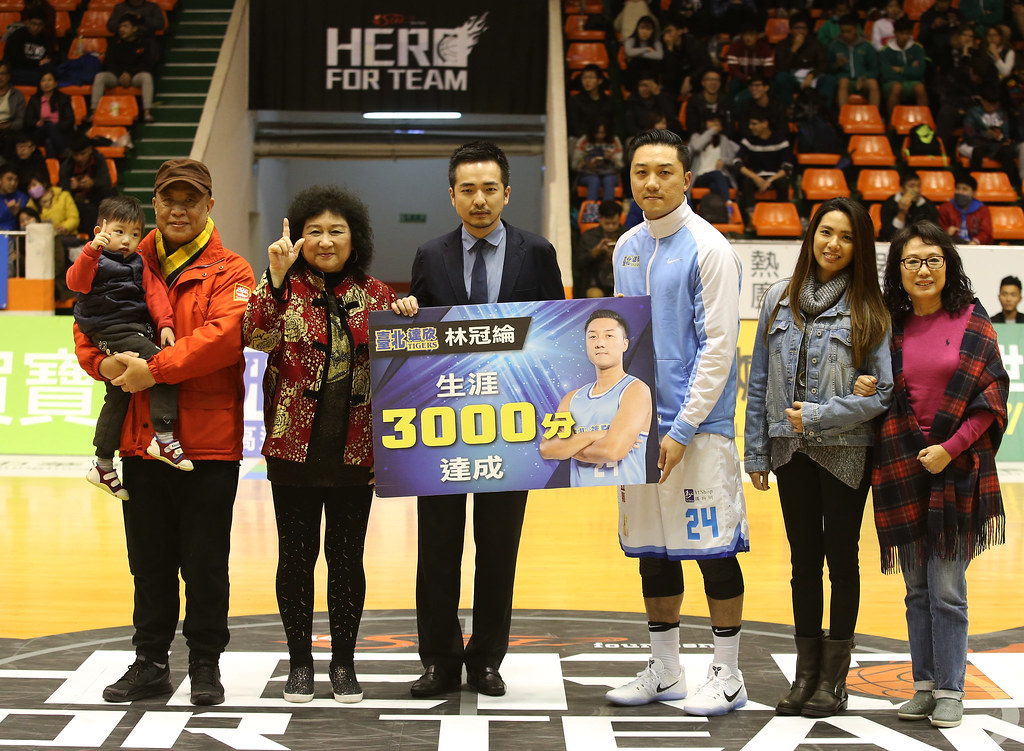 林冠綸3000分　達欣練兵輸裕隆