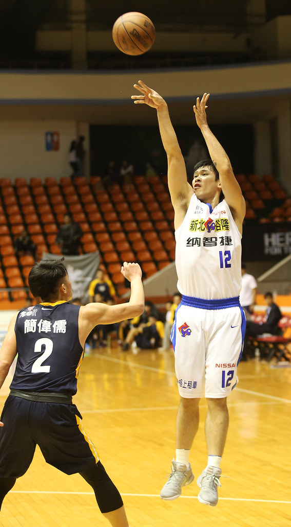 胡凱翔單週最佳球員　盼帶氣勢進季後賽