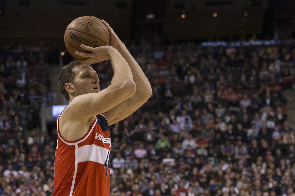 巫師2節摧枯拉朽　客場屠暴龍