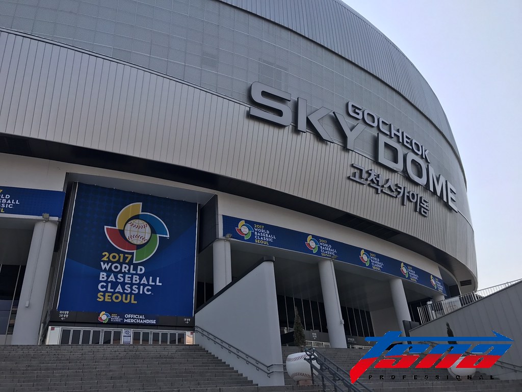 高尺巨蛋練習不能穿釘鞋　黃欽智叮嚀投手別急躁