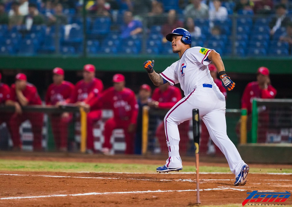 移防一壘　林智勝專注打擊