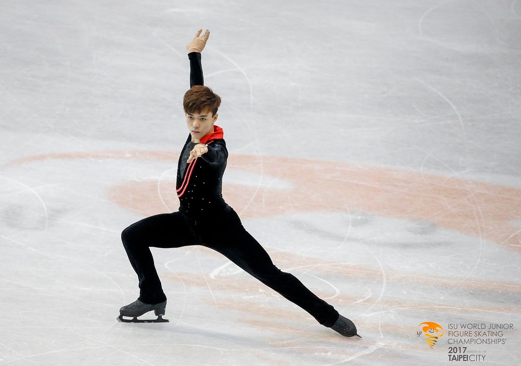 曹志禕挑戰3周半跳　成功後振臂慶祝