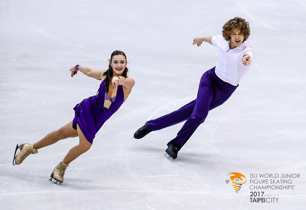 ​世青花滑冰舞短曲　由俄羅斯搭檔拿下第1  