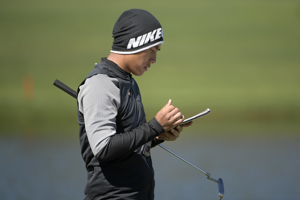 Kisner、Hoffman並列領先　潘政琮並列第65