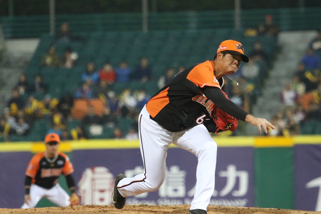 洪心騏6局僅失2分　統一獅3連勝