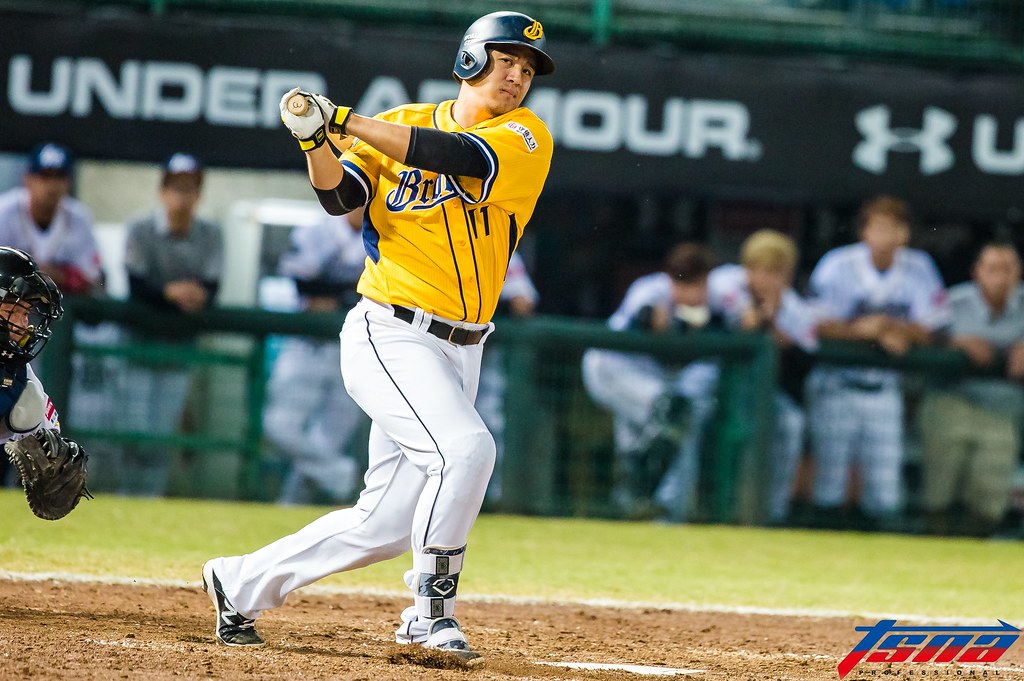 蔣智賢移防一壘　連投手牽制都緊張