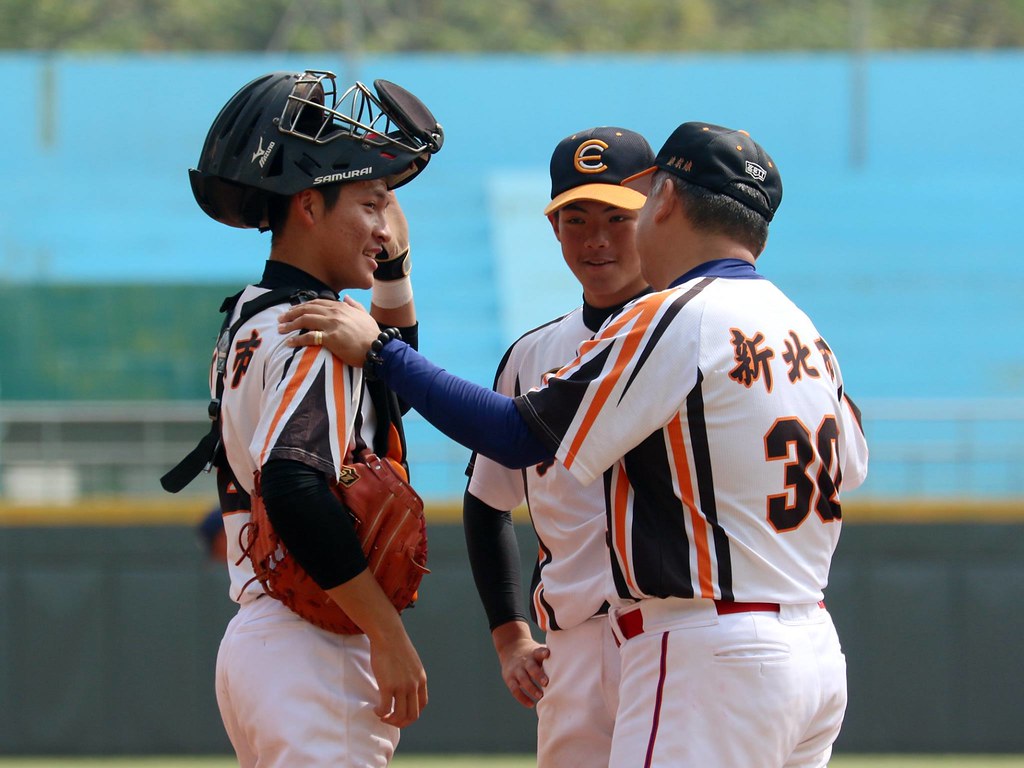 ​林子崴5局無安打　二重擊敗成德