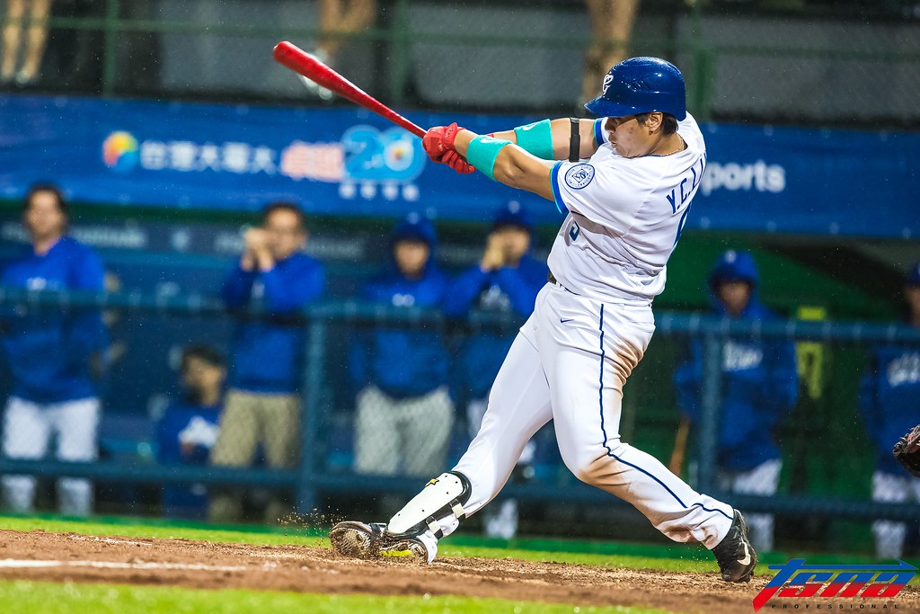 週三提前離場　林益全手部微恙