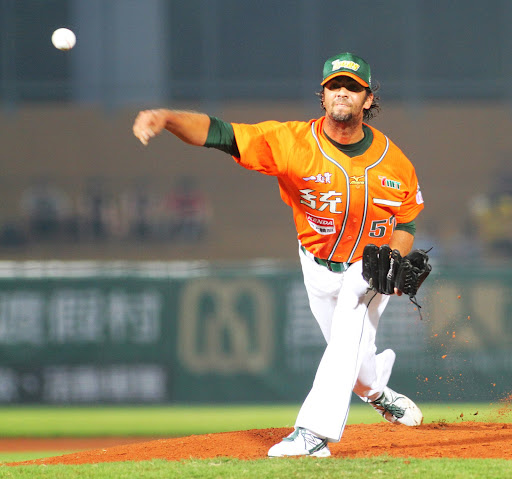 揭開橘色王朝序幕的超級強投－費古洛