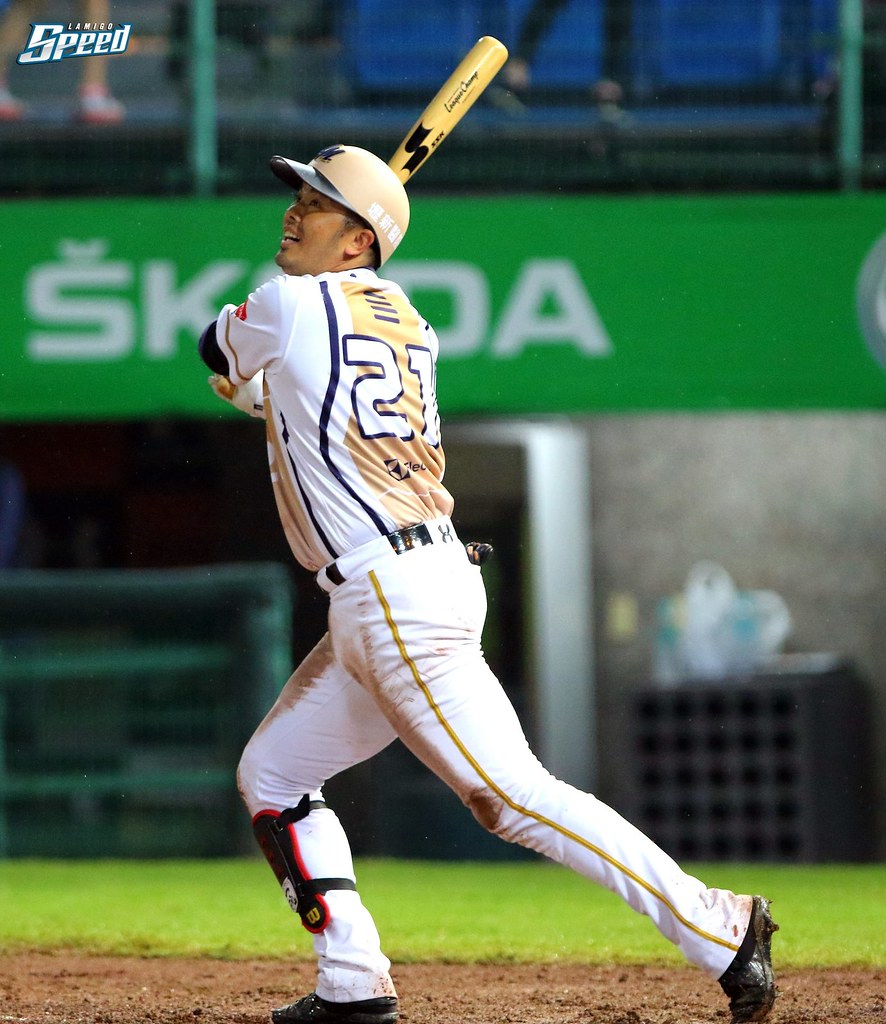 郭嚴文3分砲助陣　桃猿主場10連勝